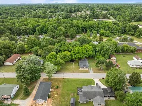 712 Nance Ave, High Point, NC 27263 photo 37