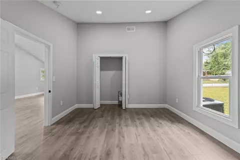 712 Nance Ave, High Point, NC 27263 photo 18