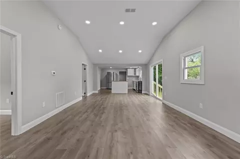 712 Nance Ave, High Point, NC 27263 photo 3
