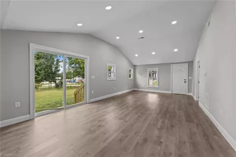712 Nance Ave, High Point, NC 27263 photo 12