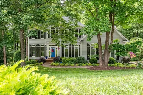 6516 Dornoch Dr, Greensboro, NC 27410