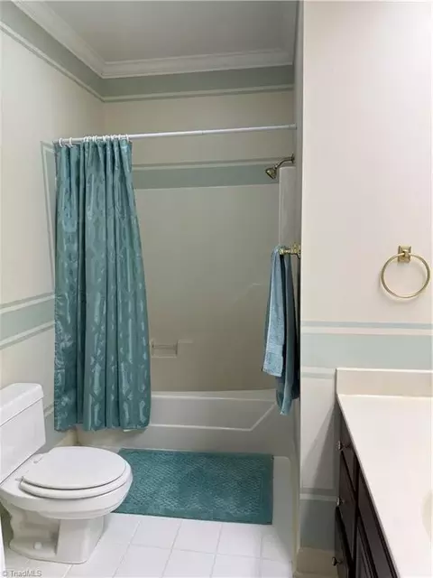 1223 Gatehouse Rd, High Point, NC 27262 photo 15