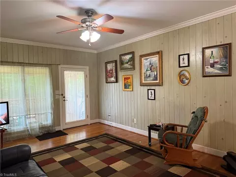 1223 Gatehouse Rd, High Point, NC 27262 photo 8