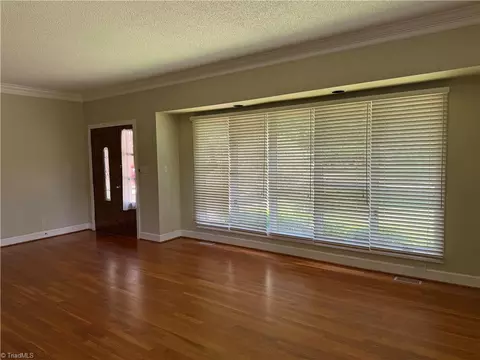 1223 Gatehouse Rd, High Point, NC 27262 photo 5