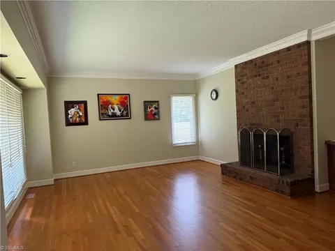 1223 Gatehouse Rd, High Point, NC 27262 photo 4