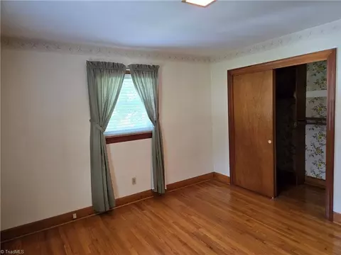 314 Hillcrest Dr, Elkin, NC 28621 photo 22