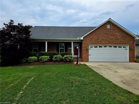6058 Weant Rd, Archdale, NC 27263