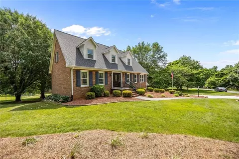 8016 Riverview Dr, Clemmons, NC 27012 photo 26