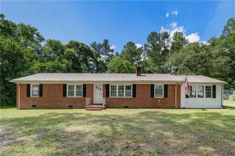 5311 Mcleansville Rd, Mcleansville, NC 27301