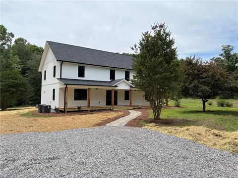 300 K Fork Rd, Madison, NC 27025