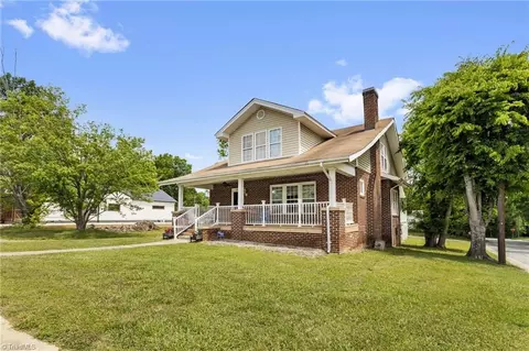 1819 Martin Luther King Jr Dr, Greensboro, NC 27406