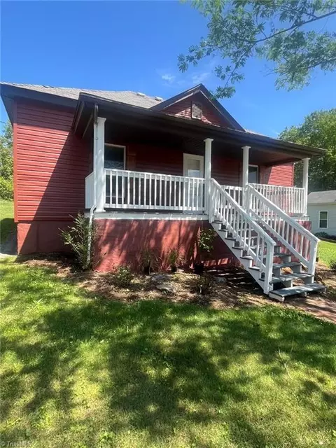 914 Lincoln St, Eden, NC 27288