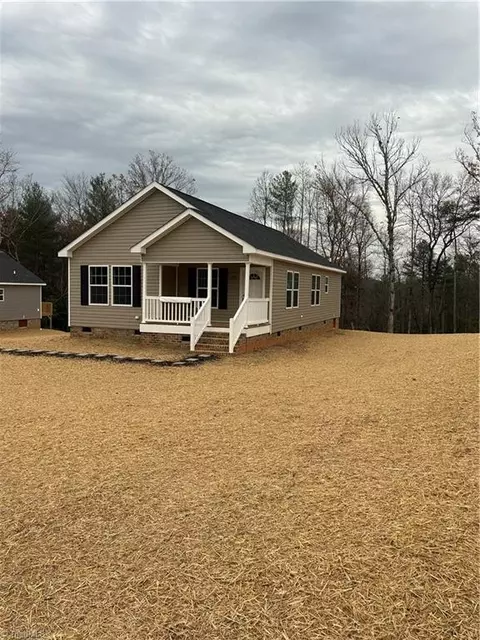 2306 Haymeadow Rd, Hays, NC 28635