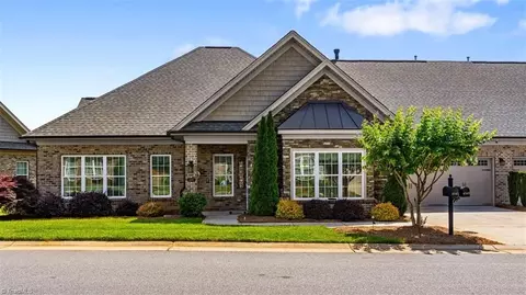 4343 Rockledge Ln, Thomasville, NC 27360
