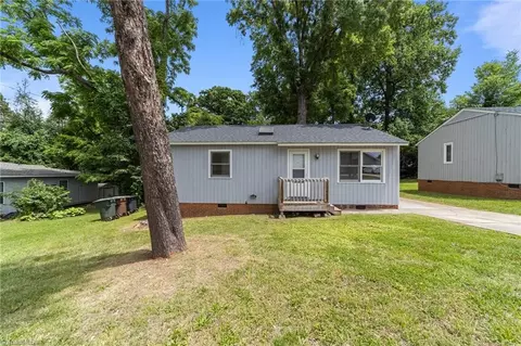 603 Merritt Dr, Greensboro, NC 27407