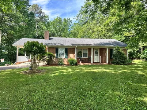 722 River Siloam Rd, Siloam, NC 27047