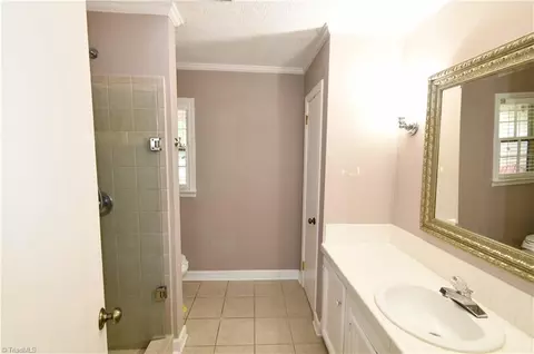 321 Shoals Rd, Pinnacle, NC 27043 photo 21