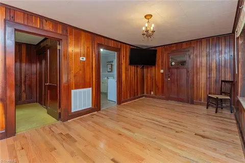 Living - 6704 Welborn Rd, Trinity, NC 27370 photo 2 of 7