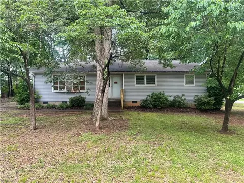 3815 Sheridan Rd, Greensboro, NC 27455