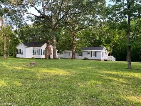 4199 Dicks Mill Rd, Mcleansville, NC 27301