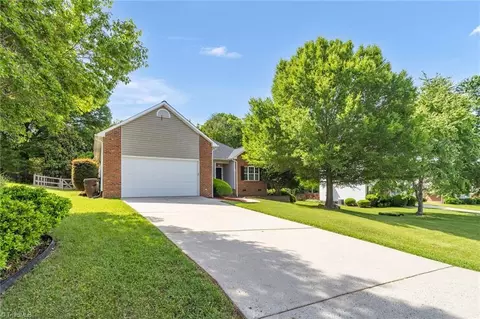 4130 Birchgarden Dr, High Point, NC 27265