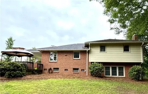 Exterior - 831 Sunset Dr, Pilot Mountain, NC 27041 photo 3 of 3