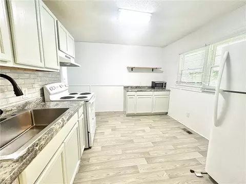 Kitchen - 2306 Williams Ave, High Point, NC 27262 photo 3 of 3