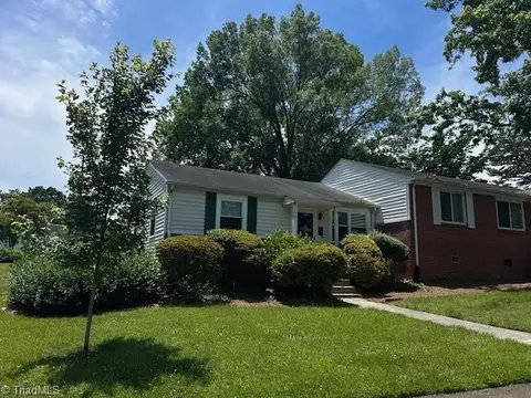 525 Overlook St, Greensboro, NC 27403