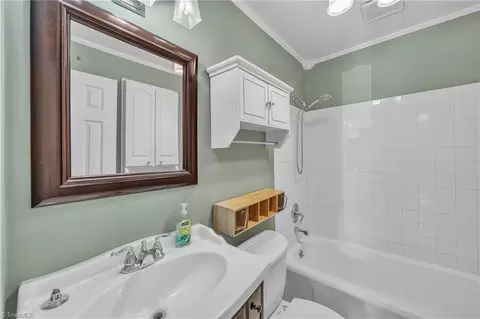 Bath - 307 Key St S, Pilot Mountain, NC 27041 photo 2 of 2