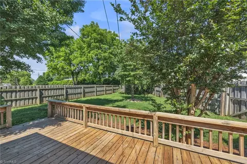 Exterior - 307 Key St S, Pilot Mountain, NC 27041 photo 7 of 12