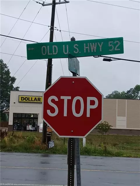 1409 Winston Rd, Lexington, NC 27292