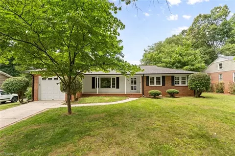 736 Westview Dr S, Winston Salem, NC 27103