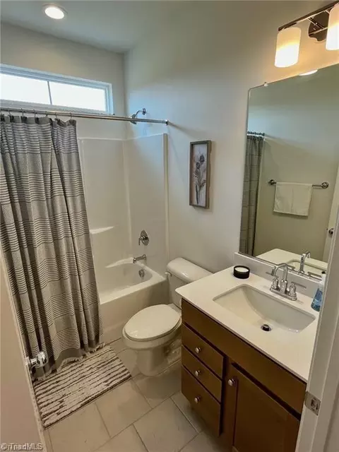 Bath - 103 Jasper Ct, King, NC 27021 photo 1 of 4