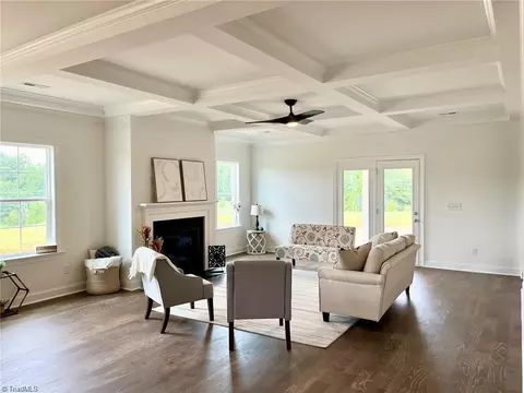 Living - 103 Jasper Ct, King, NC 27021 photo 2 of 2