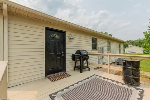 7741 Hampton Rd, Clemmons, NC 27012 photo 33
