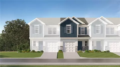 132 Plumtree Ct, King, NC 27021