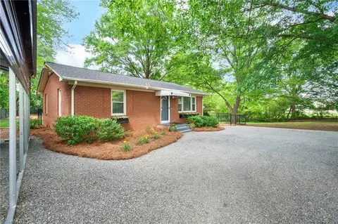 203 Easter Rd, Lexington, NC 27295