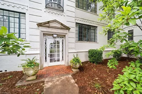 1700 N Elm St #O2, Greensboro, NC 27408