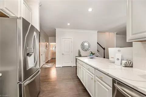 Entry Way - 655 Stags Leap Ct, High Point, NC 27265 photo 1 of 2
