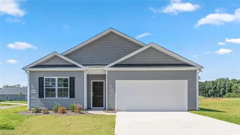 165 Big Laurel Dr, Mocksville, NC 27028
