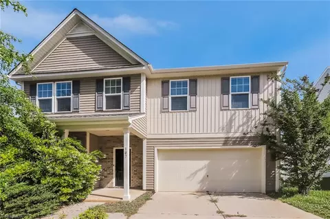 107 Holstein Ln, Greensboro, NC 27405