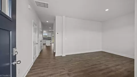 Entry Way - 3832 Colt Ct, Trinity, NC 27370 photo 1 of 9