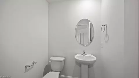 Bath - 3832 Colt Ct, Trinity, NC 27370 photo 1 of 2