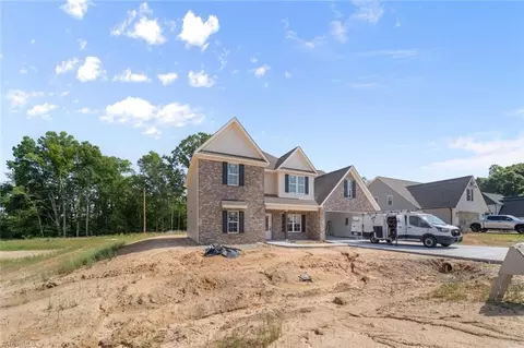 Exterior - 154 Enclave Dr, Clemmons, NC 27012 photo 2 of 6