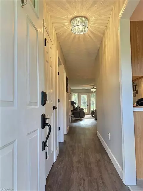 488 Kellwood Drive Ext, Boone, NC 28607 photo 2
