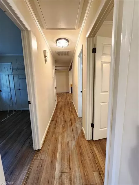 Entry Way - 1129 Foxtrot Ct, King, NC 27021 photo 2 of 2