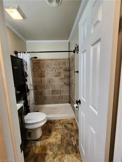 Bath - 1129 Foxtrot Ct, King, NC 27021 photo 1 of 3