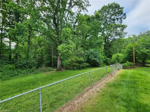 Exterior - 1129 Foxtrot Ct, King, NC 27021 photo 13 of 13