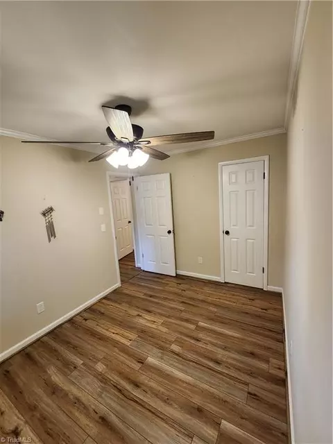 Bedroom - 1129 Foxtrot Ct, King, NC 27021 photo 2 of 4