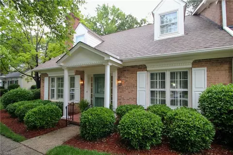 39 Fountain Manor Dr #A, Greensboro, NC 27405